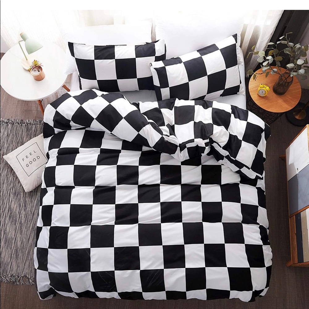Black and white checkered